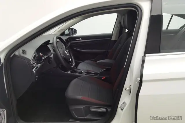 Volkswagen Bora 1.5L automatic comfort intelligent version