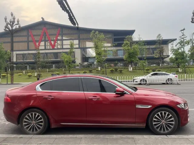 Jaguar Jaguar XEL 2.0T 200PS Deluxe Edition