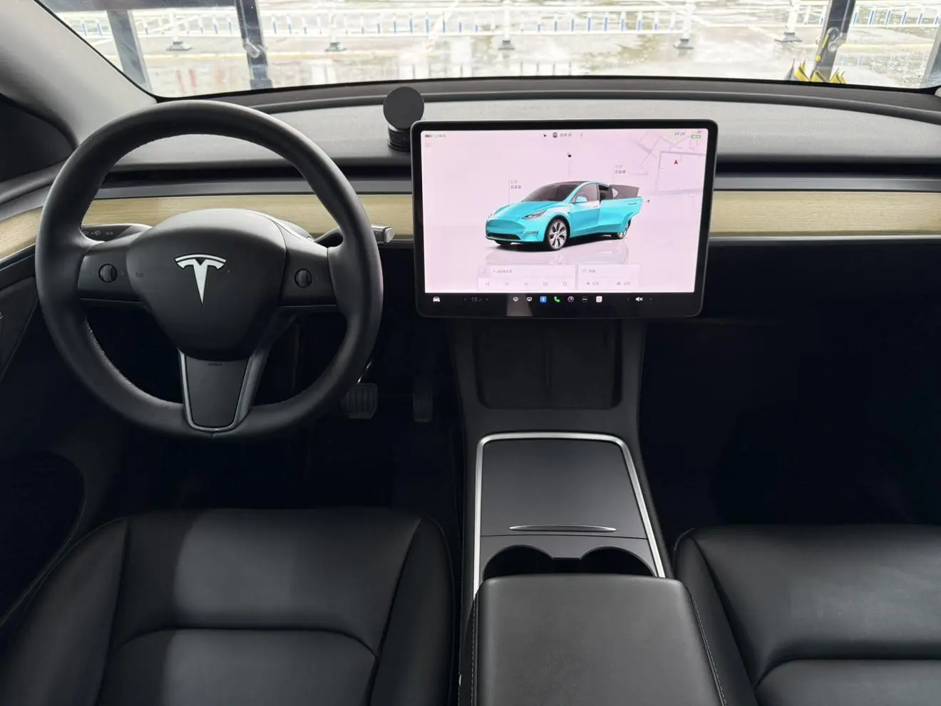 Tesla Model Y Facelifted rear-wheel drive version