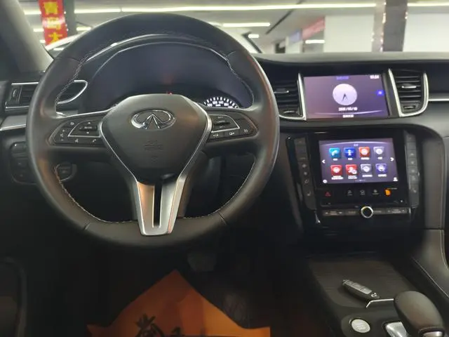 Infiniti Infiniti QX50 2.0T two-wheel drive fashion version