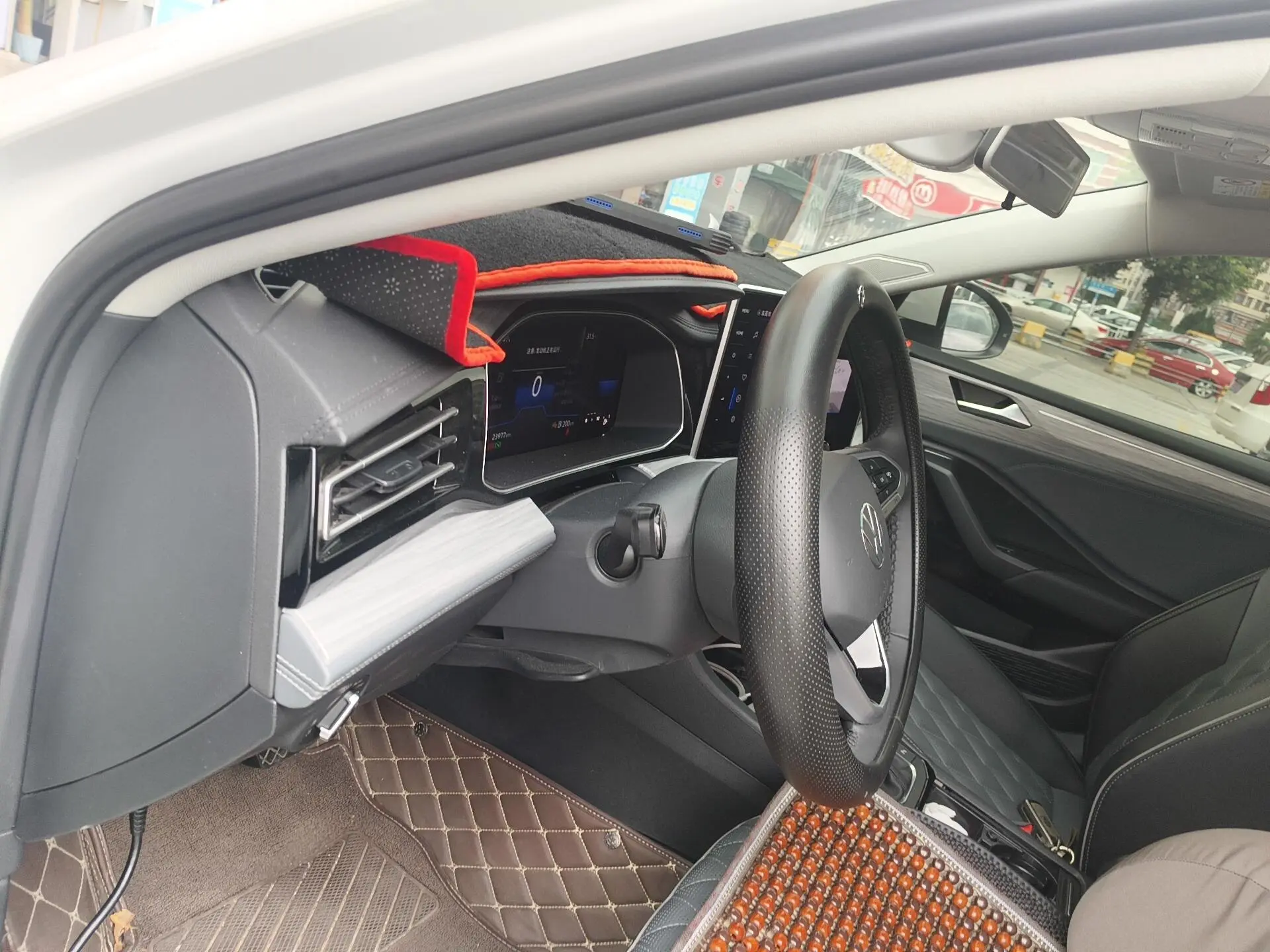 Volkswagen Sagitar 300TSI DSG Beyond Edition