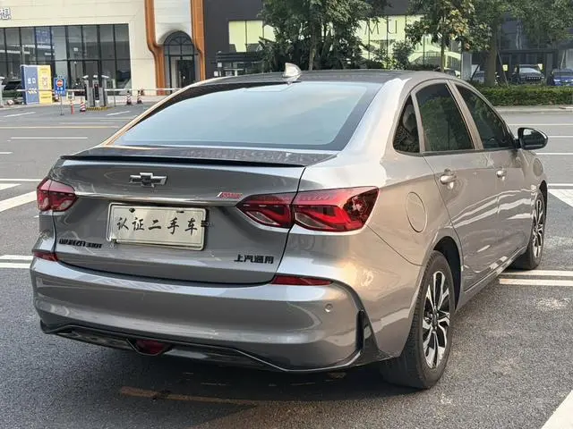 Chevrolet Cruze RS 330T automatic happy Version