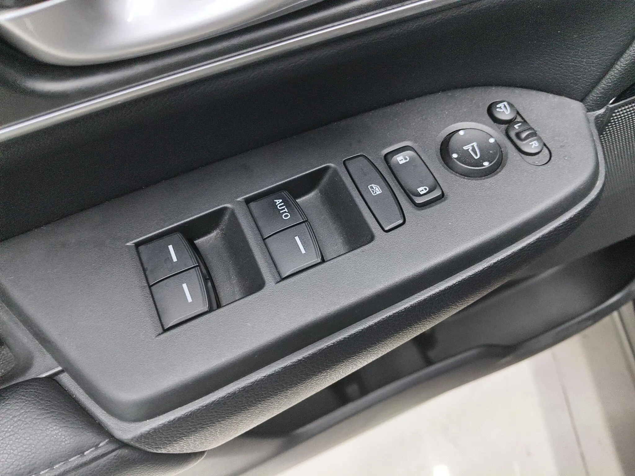 Honda Hao Ying 240TURBO CVT two-wheel drive Smart edition