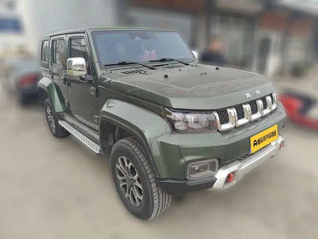 Beijing Beijing off-road BJ40 2.0T automatic four-wheel drive City Hunter edition knight type
