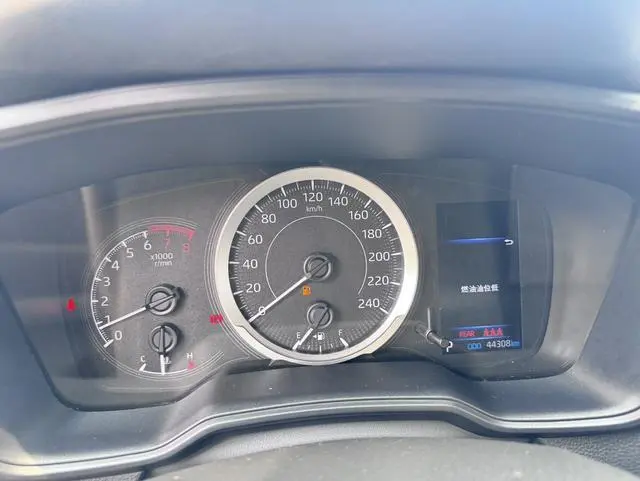 TOYOTA Lei Ling 185T CVT Sports Edition