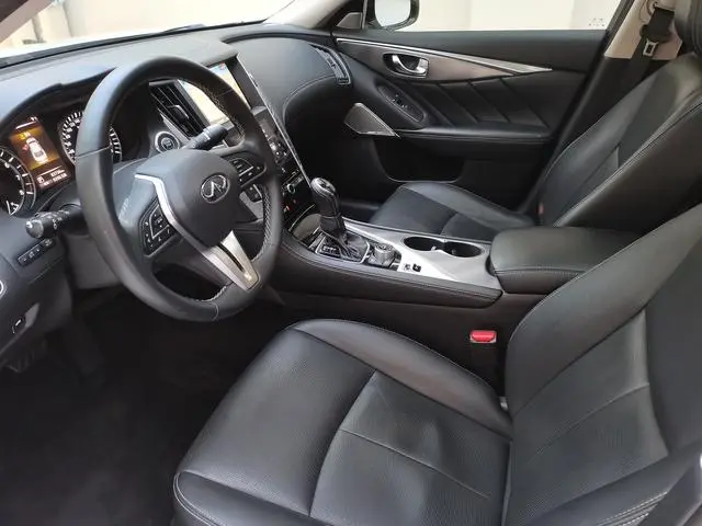 Infiniti Infiniti Q50L 2.0T Premium Version Country VI