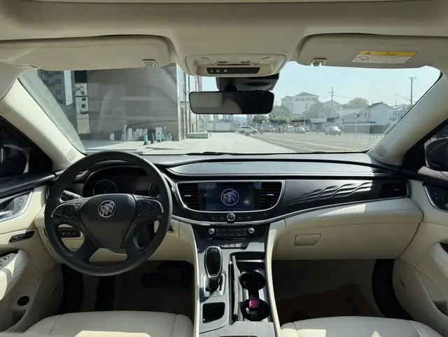 Buick Lacrosse Avenir first-come-first-served