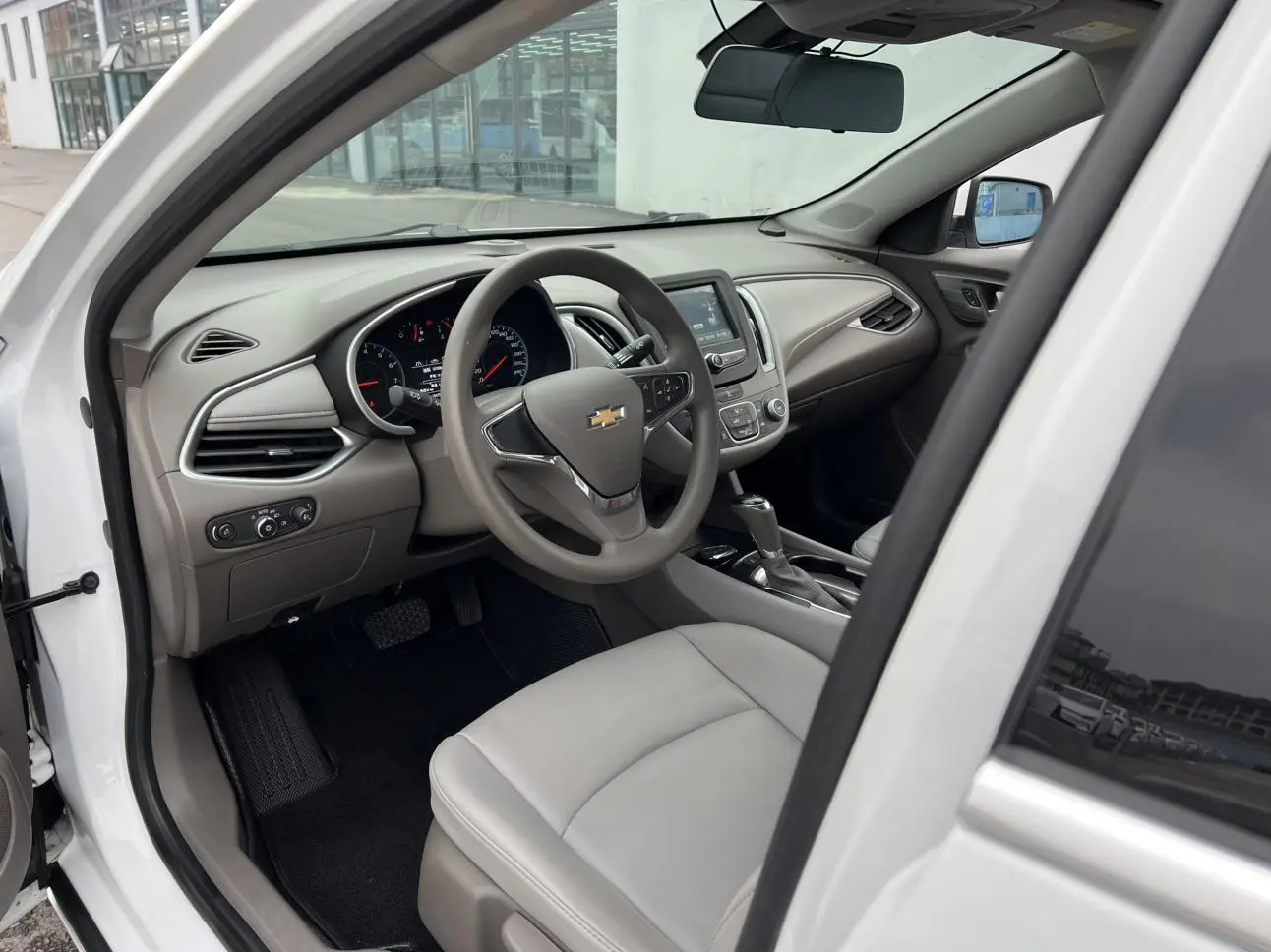 Chevrolet Mai Ruibao XL 530T Automatic Sharp Edition