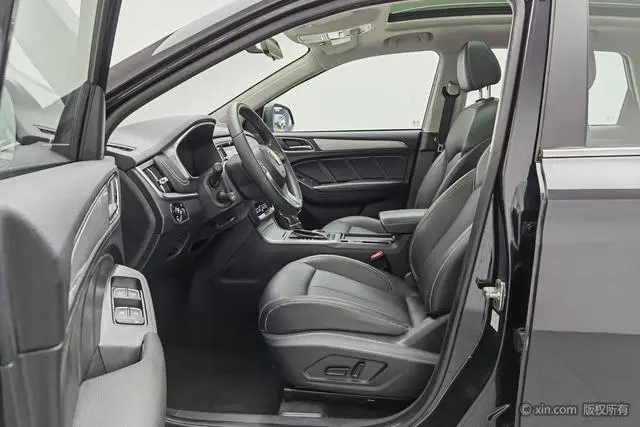 Roewe Roewe RX5 20T two-wheel drive automatic 4G interconnection platinum version