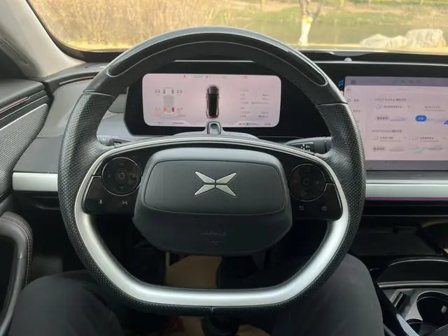 Xpeng Xiaopeng P7 586E