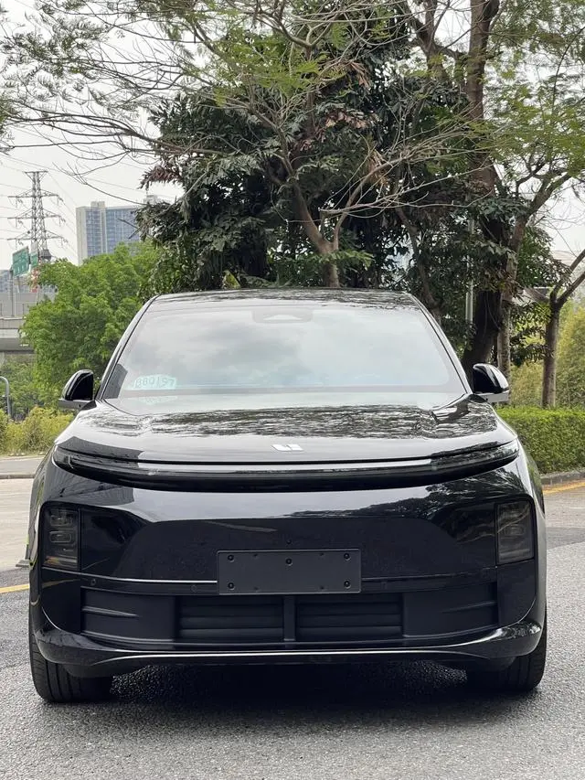 Li Auto Ideal L6 Pro version