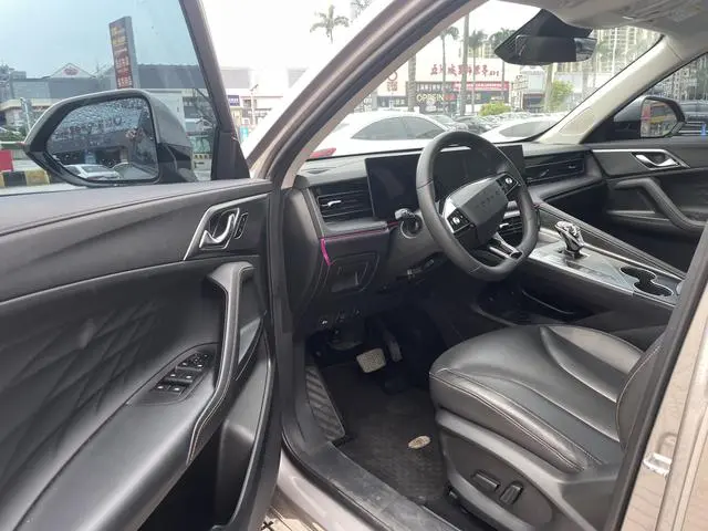 Roewe Roewe eRX5 Super Hybrid Premium Edition