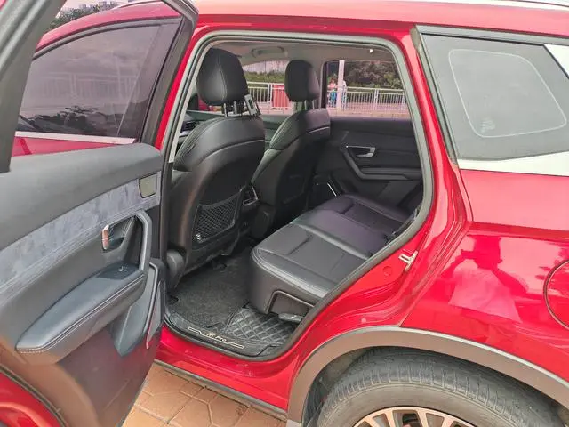 BYD Song Pro DM DM 1.5T four-wheel drive performance version flagship model