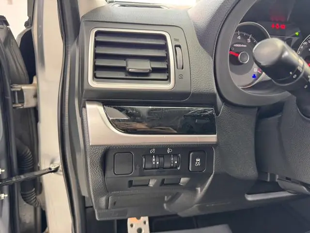 Subaru FORESTER Forester 2.0i Fashion Navigation Version