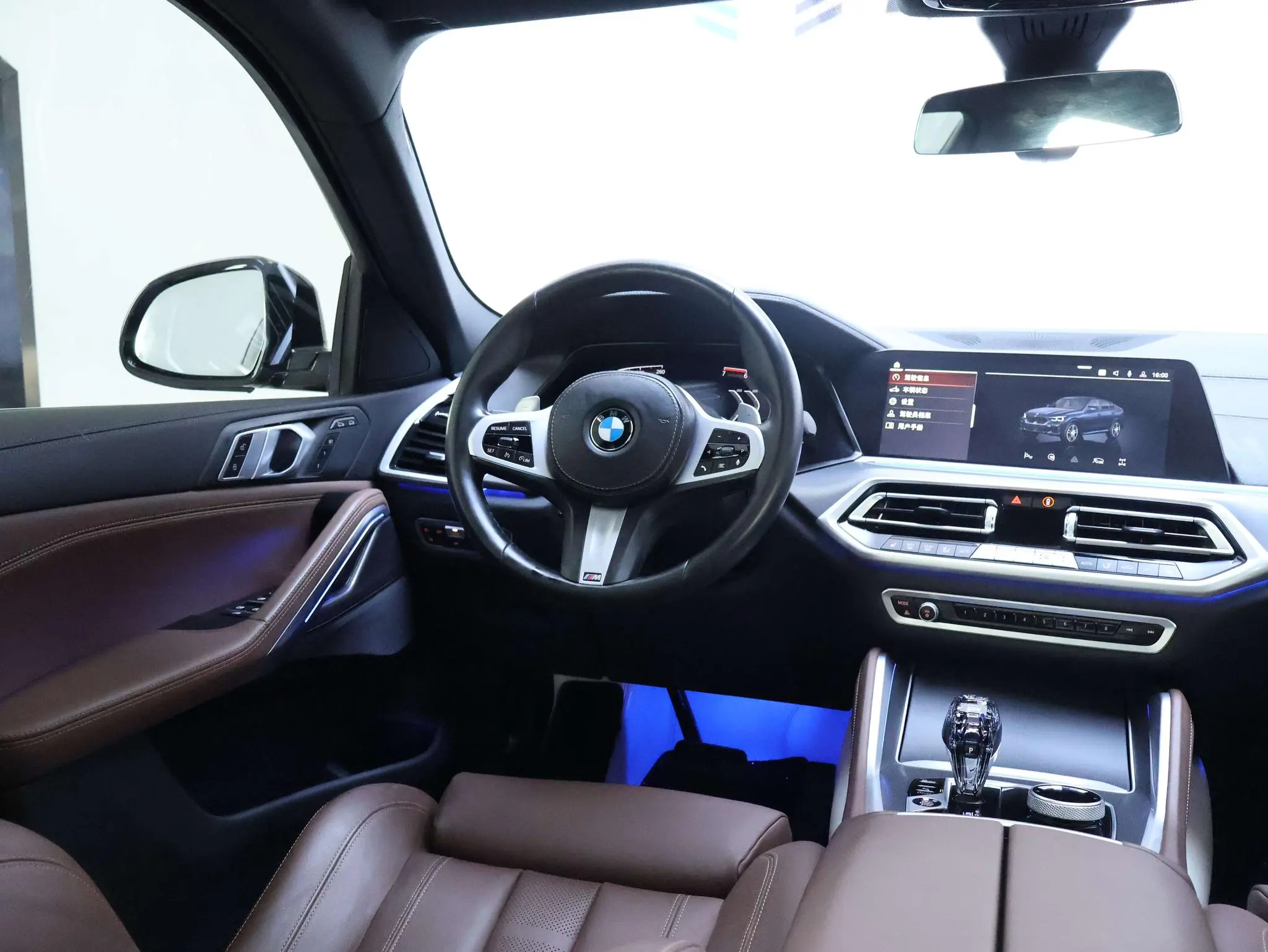 BMW BMW X6 xDrive30i M sports suit