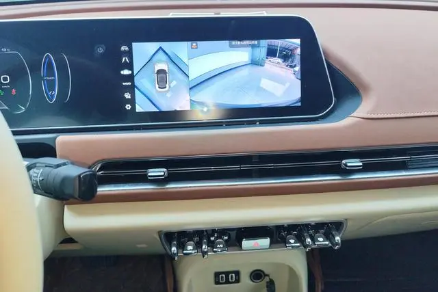 Ora Euler good cat Morandi version 400km standard battery life luxury Lithium iron phosphate