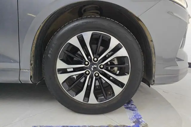 Wuling Capgemini Victory Facelift 280T CVT flagship model