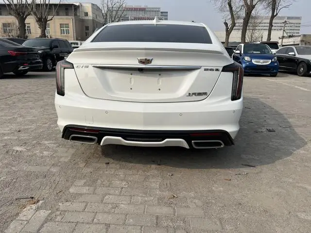 Cadillac Cadillac CT5 28T platinum type