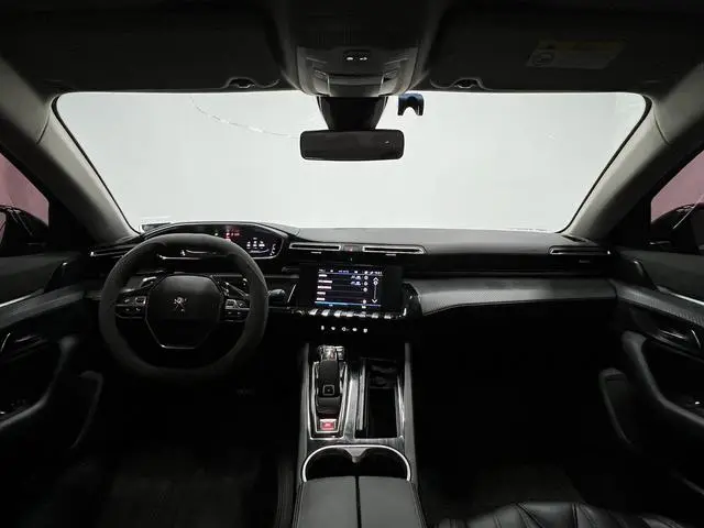 Peugeot Peugeot 508L 400THP PureTech Driving Control Edition