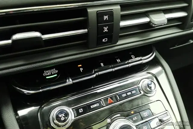 Lincoln Adventurer 2.0T two-wheel drive Exclusive edition