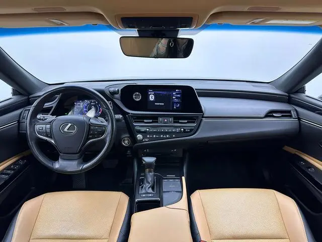 Lexus Lexus ES 200 Excellent Edition