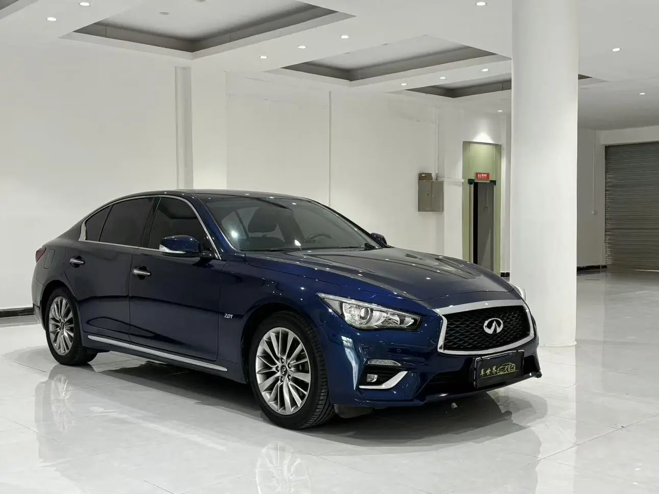 Infiniti Infiniti Q50L 2.0T Yixiang Edition Country VI