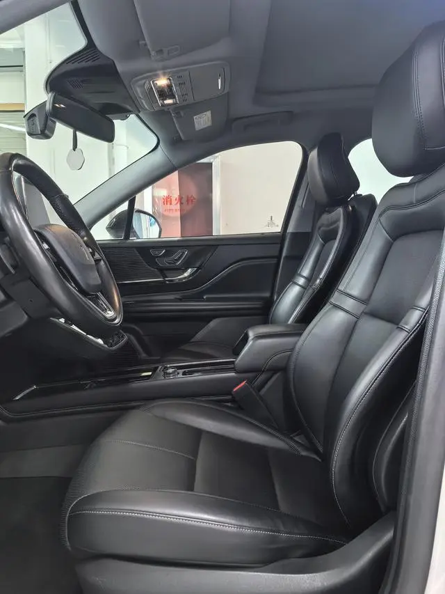 Lincoln Adventurer 2.0T two-wheel drive Exclusive edition