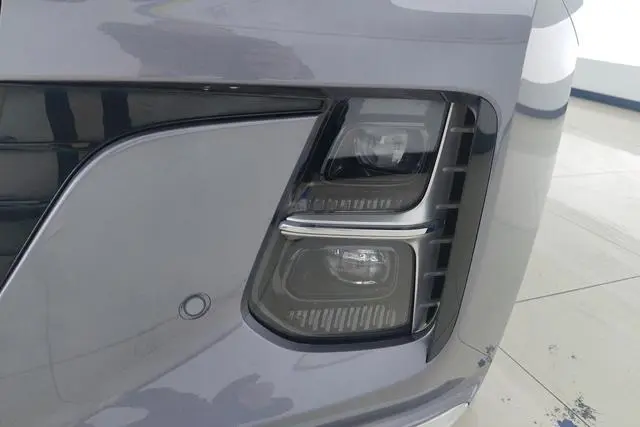 Hongqi Hongqi H5 2.0T Automatic Zhilian Qichang Version
