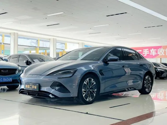 BYD seal 700KM Champion Edition Premium Type