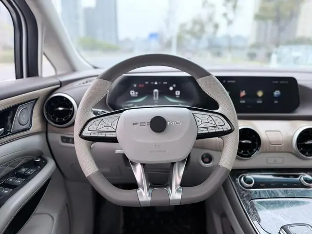 Dongfeng Fengxing Popular yachts 1.5T DCT Wave by Wave version