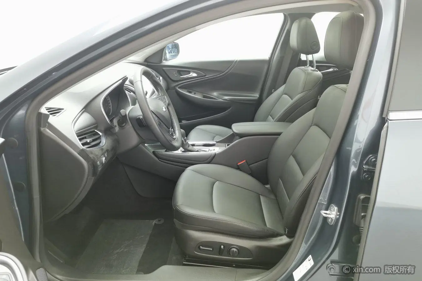 Chevrolet Mai Ruibao XL 535T automatic sharp version