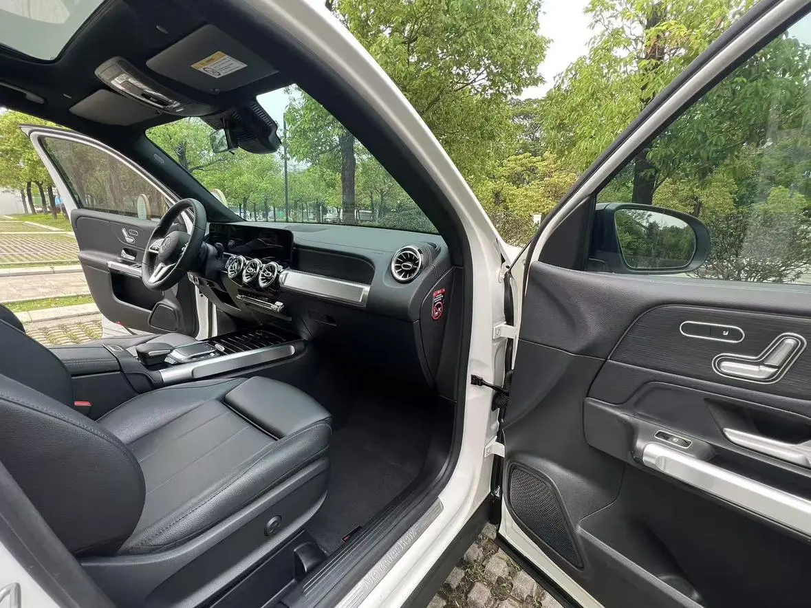 Mercedes-Benz Mercedes-Benz GLB GLB 200 4MATIC