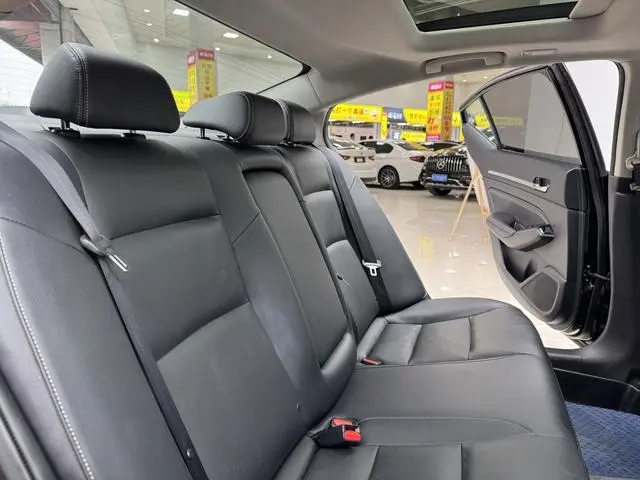 Nissan Teana 2.0L XL-TLS Enjoy Edition