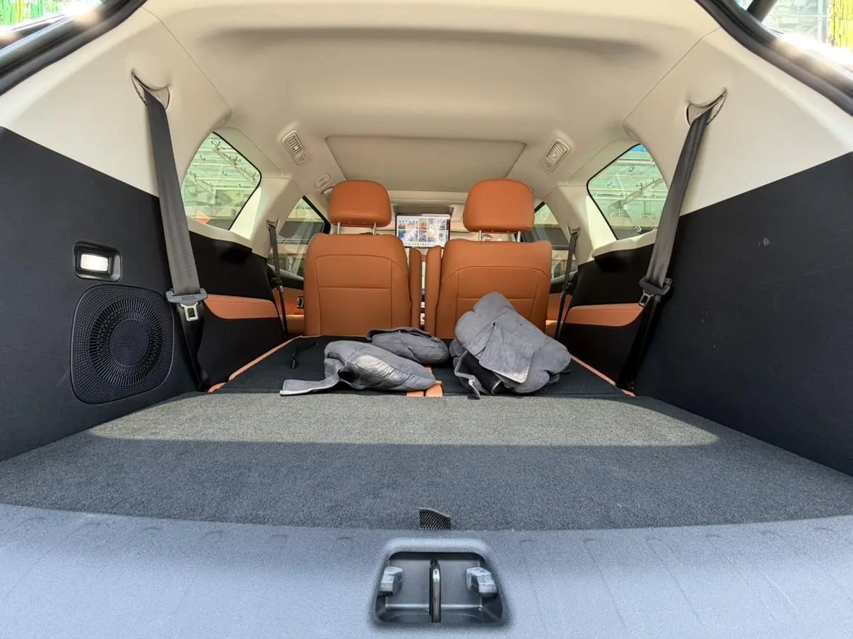 Leapmotor Zero run C16 Extended program 280 Lidar Zhizun Edition 6 seats