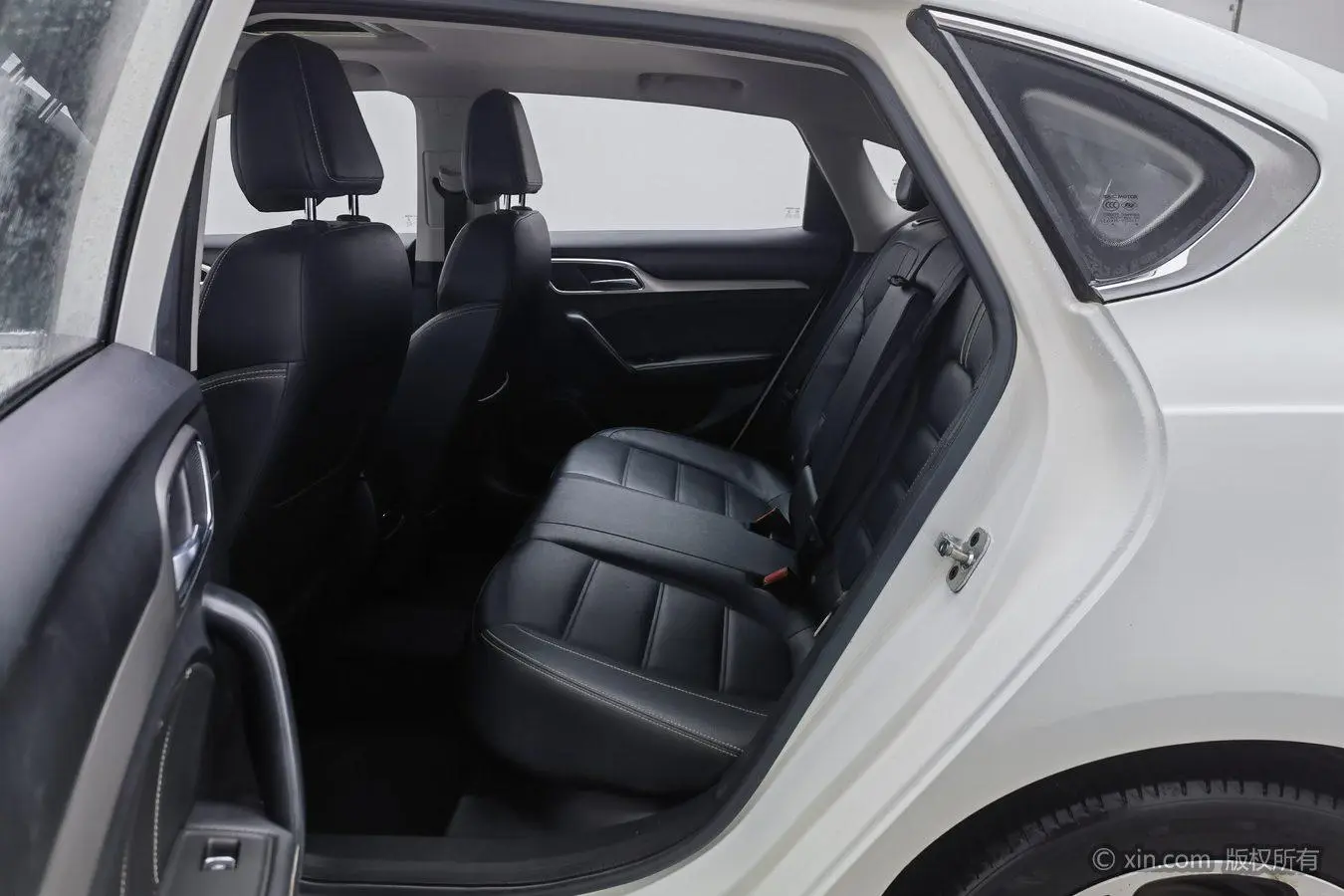 MG MG6 20T automatic luxury Intelligent version
