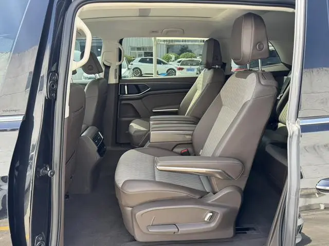 Volkswagen Weiran 330TSI Business Edition