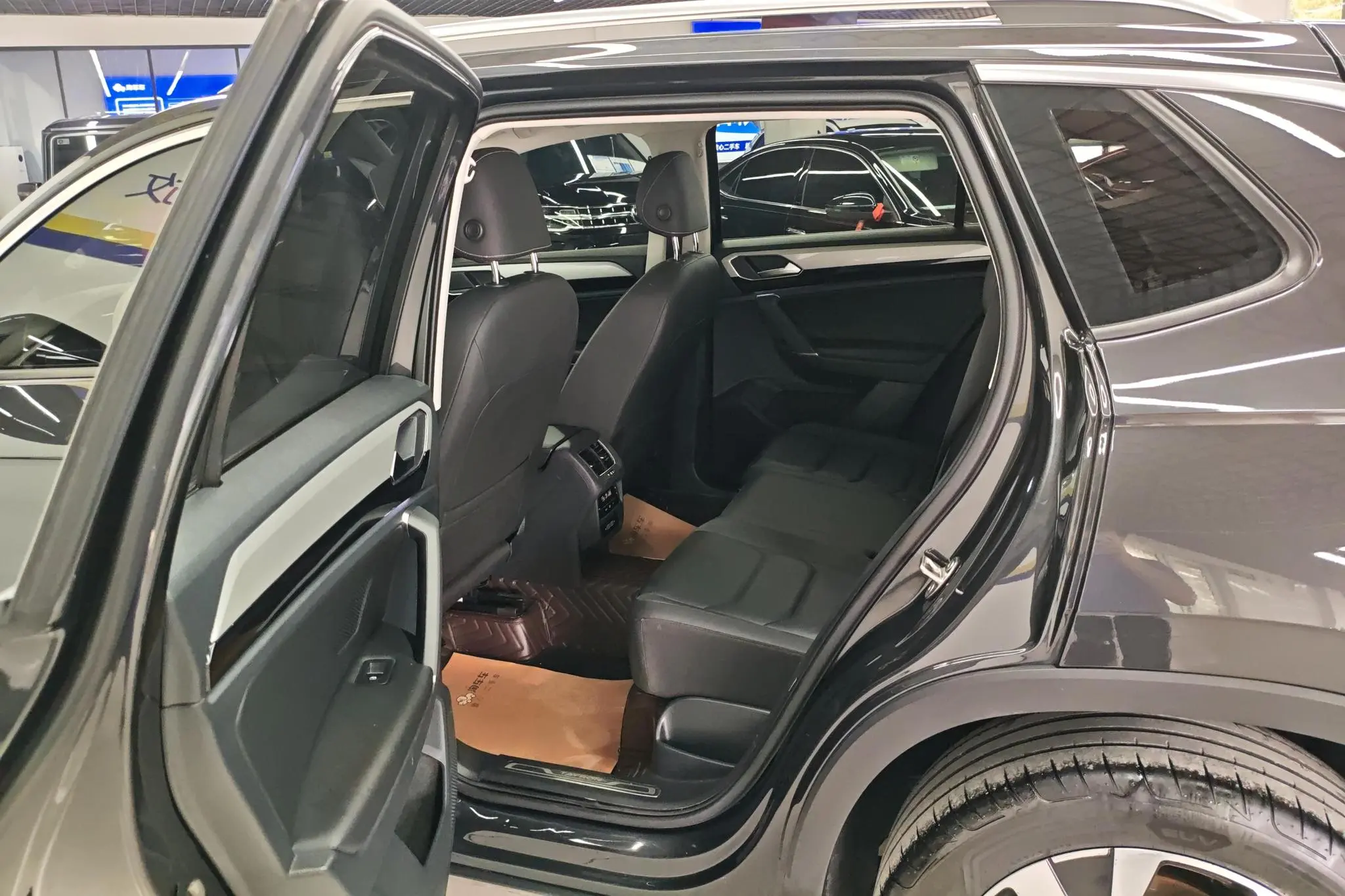 Volkswagen Tanyue 280TSI two-wheel drive luxury Smart edition