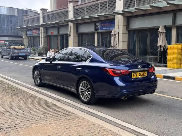 Infiniti Infiniti Q50L 2.0T Premium Version Country VI