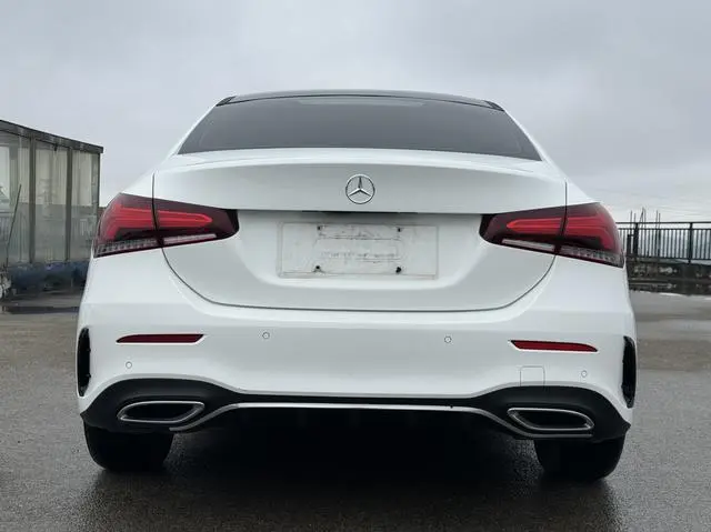 Mercedes-Benz Mercedes-Benz A-class A 200 L sports sedan