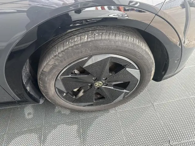 Volkswagen With the crowd 06 Facelift Pro long battery life