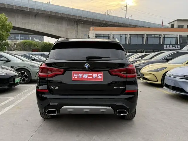 BMW BMW X3 xDrive25i Luxury Set