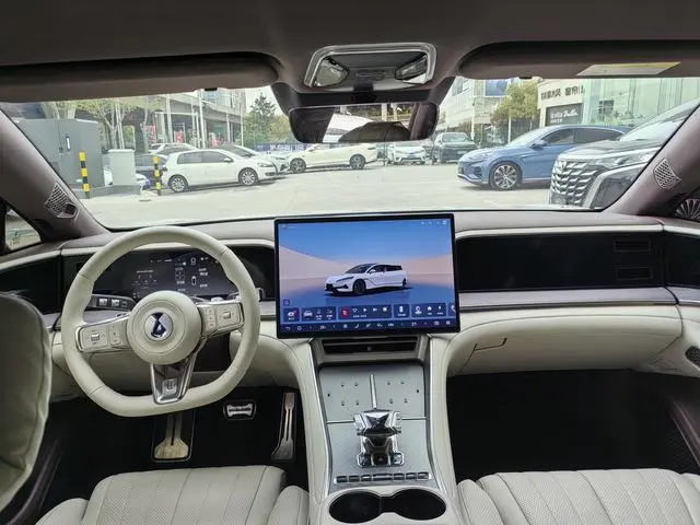 Denza Denza Z9GT DM 1100 four-wheel drive Pro version