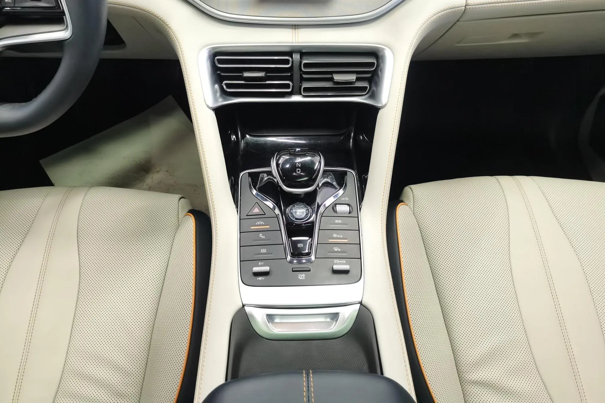 BYD Song PLUS DM DM-i 110KM two-wheel drive flagship PLUS