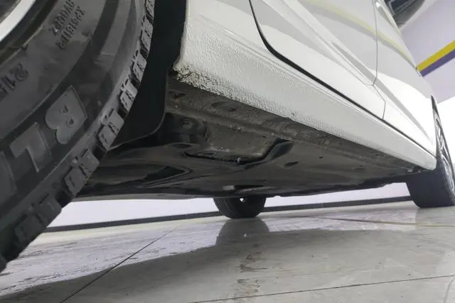 Volkswagen Sagitar 300TSI DSG Flying Edition
