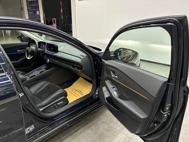 Honda Accord PHEV e: PHEV Ultimate Edition