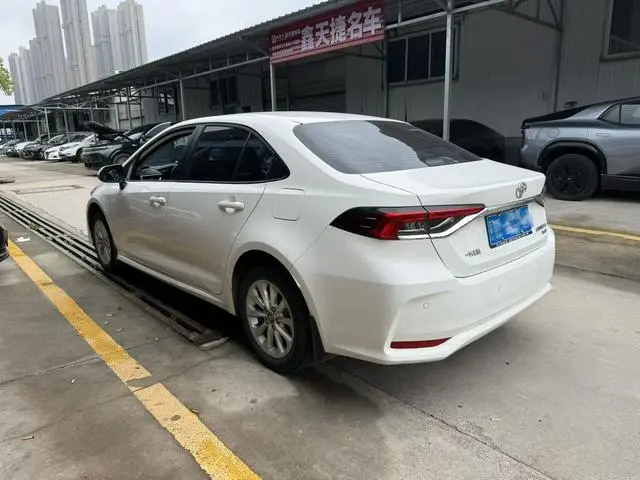 TOYOTA Corolla 1.2T S-CVT Deluxe Edition