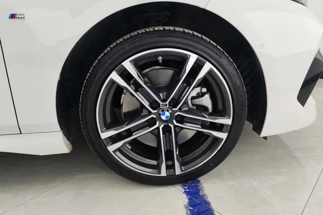 BMW BMW 2 Series (imported) Facelifted 225i four-door coupe M sports Yao Ye set