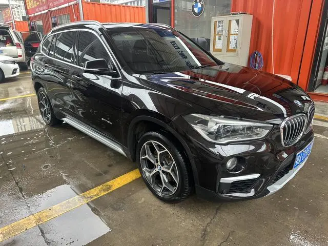BMW BMW X1 sDrive18Li Luxury