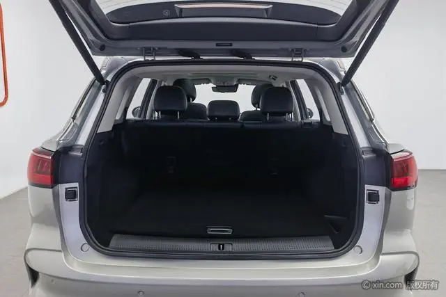 Roewe Roewe RX5 MAX 300TGI Automatic Smart Cockpit Ultimate Edition