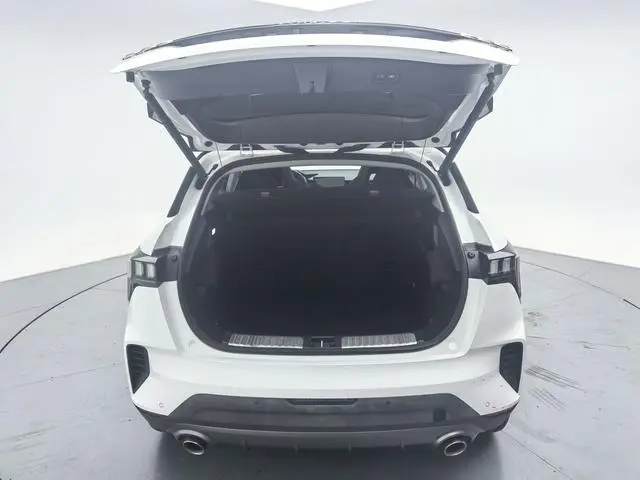 LYNK & CO Lynk 06 1.5T Yao Halo